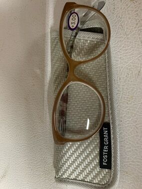 Foster Grant Translucent Light Brown Reading Glasses